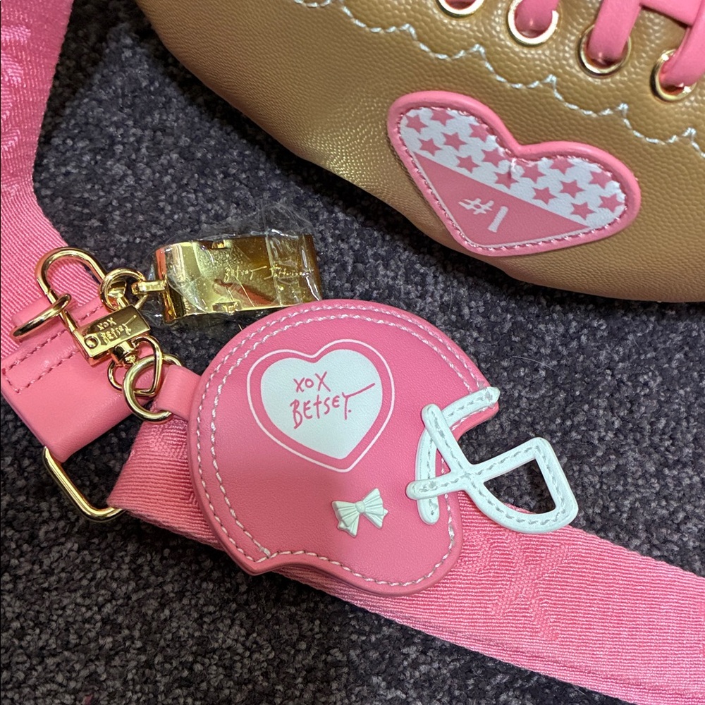Viral Betsey Johnson Brown and Pink Football Bag w Keychain NWT - Picture 2 of 7